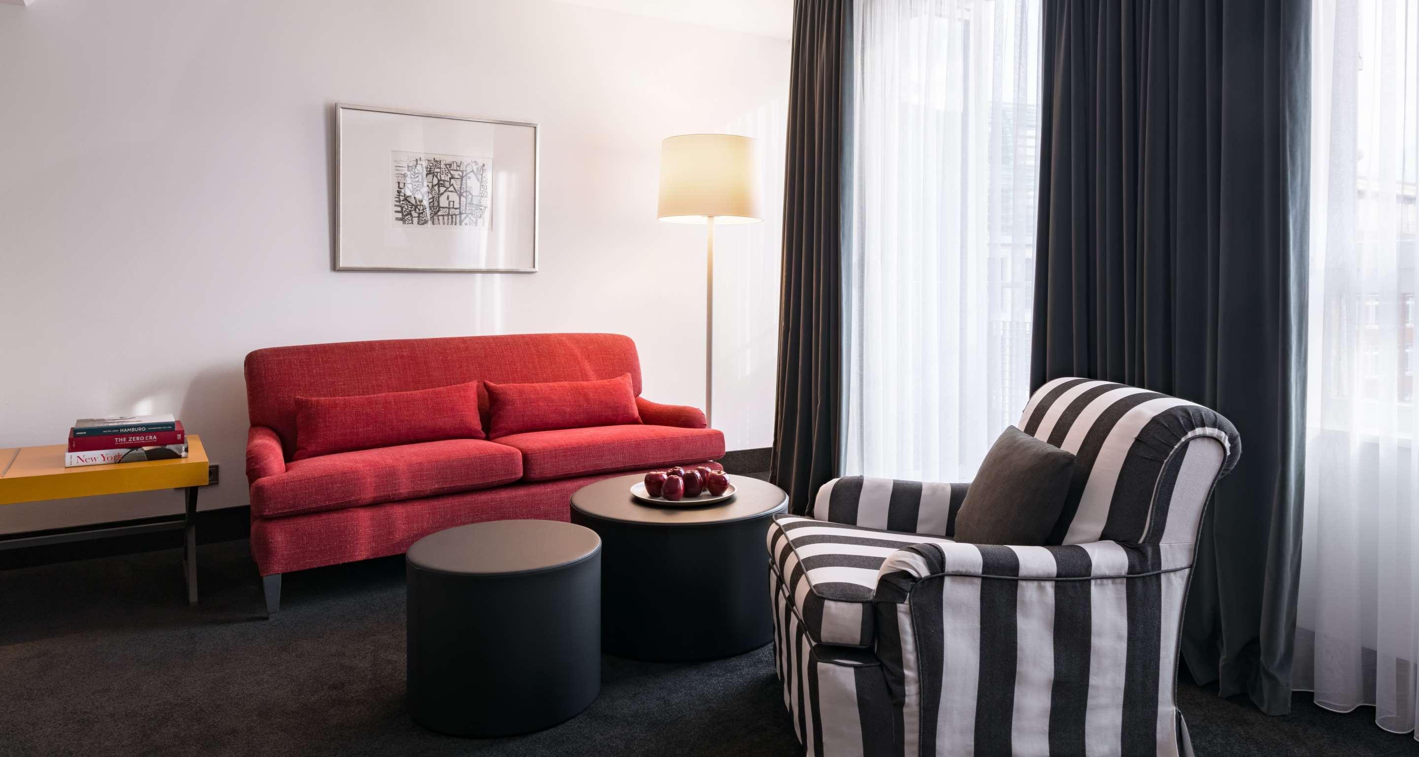 Отель The Madison 4*